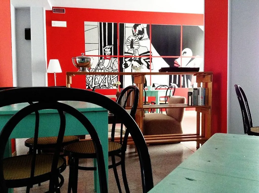 Hotel Byron Solo Per Giovani Riccione 2*,  Italy
