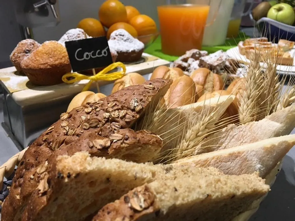 Hotel Byron Solo Per Giovani Riccione